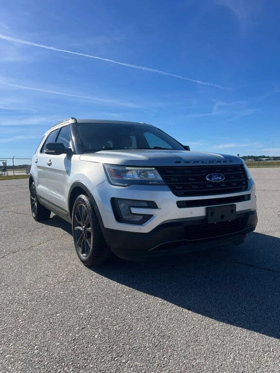  2017 Ford Explorer SUV / Crossover Front-Wheel Drive 6-Speed Automatic