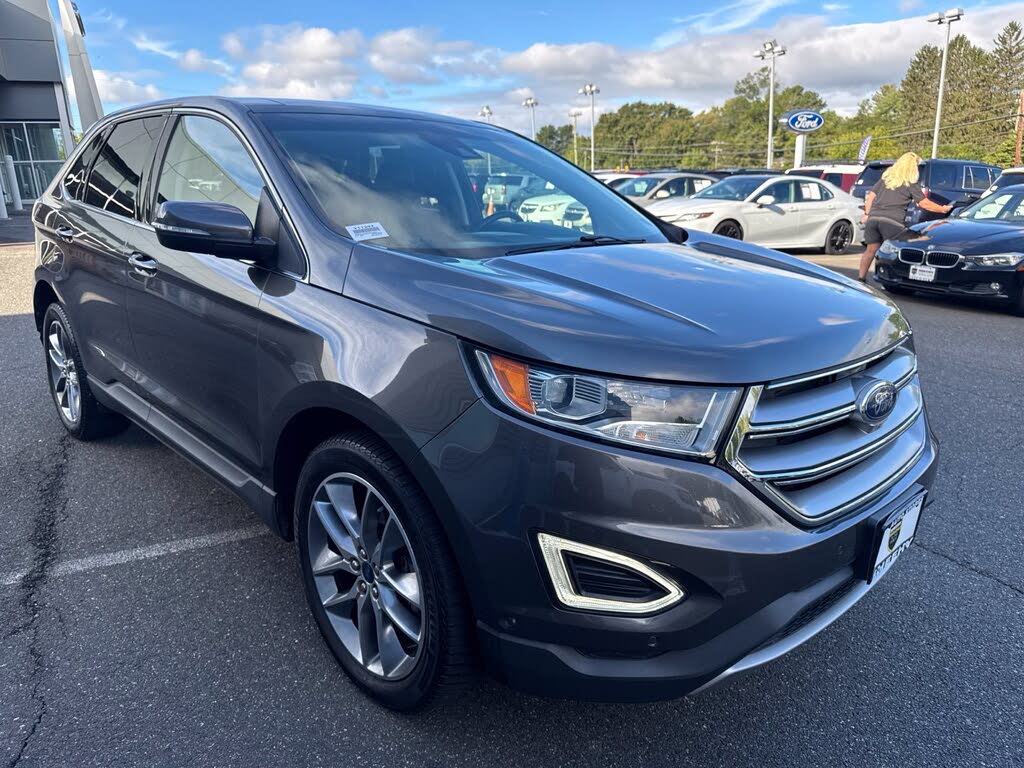  2016 Ford Edge Titanium AWD   