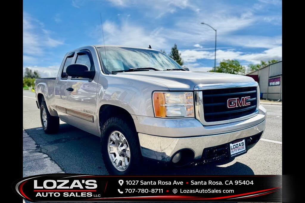  2008 GMC Sierra 1500 Pickup Truck  4-Speed Automatic Overdrive