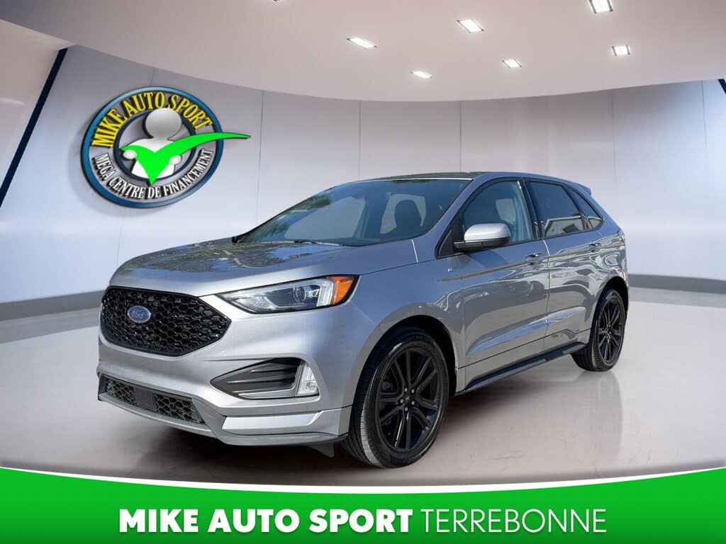 Gray (Carbonized Grey Metallic (M7)) 2022 Ford Edge SUV / Crossover All-Wheel Drive Automatic