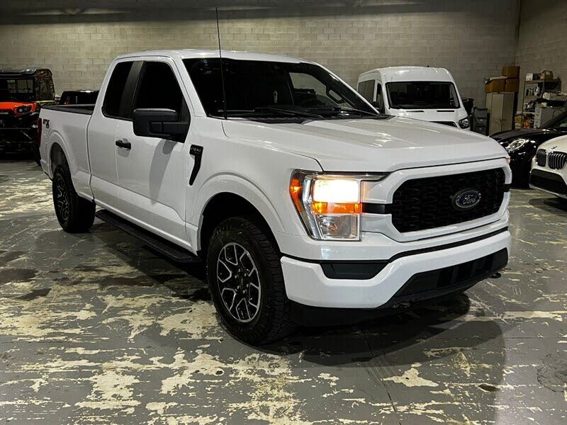 Oxford White 2022 Ford F-150 Pickup Truck Four-Wheel Drive Automatic