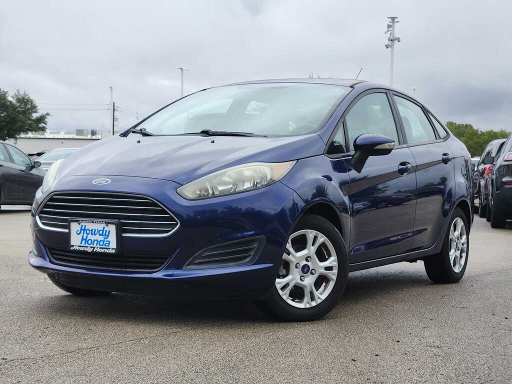  2016 Ford Fiesta SE   