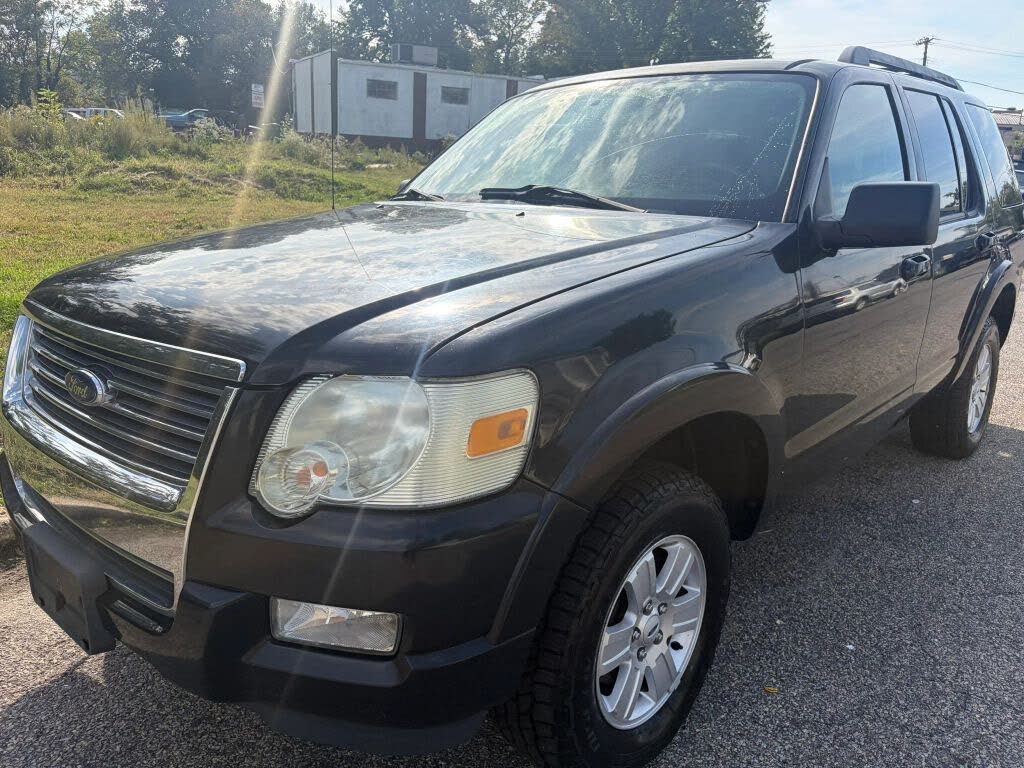  2009 Ford Explorer XLT 4WD   