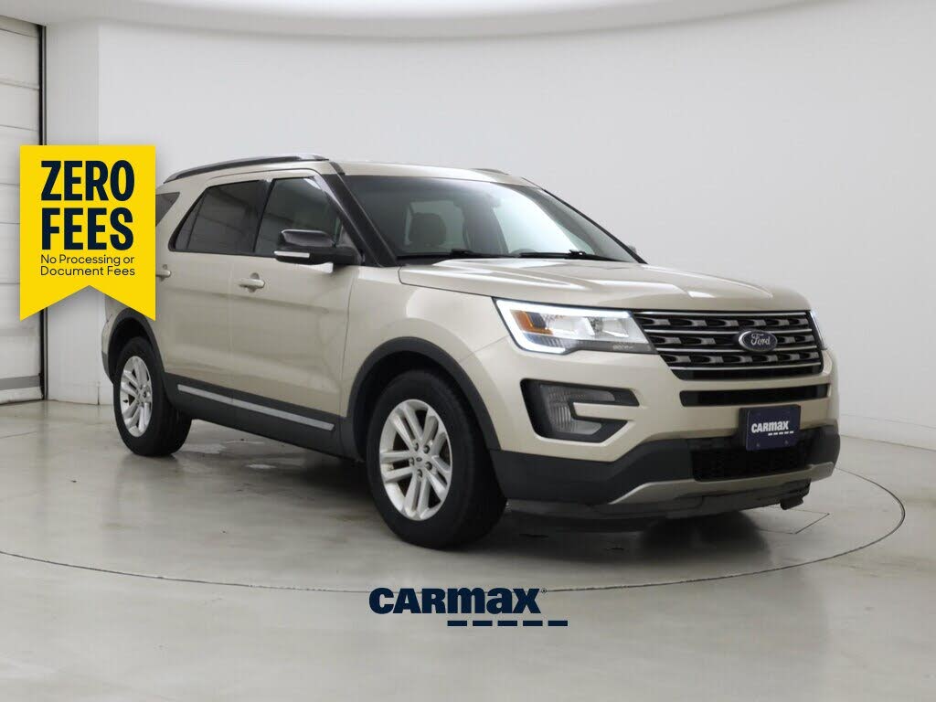 White 2017 Ford Explorer SUV / Crossover Front-Wheel Drive Automatic