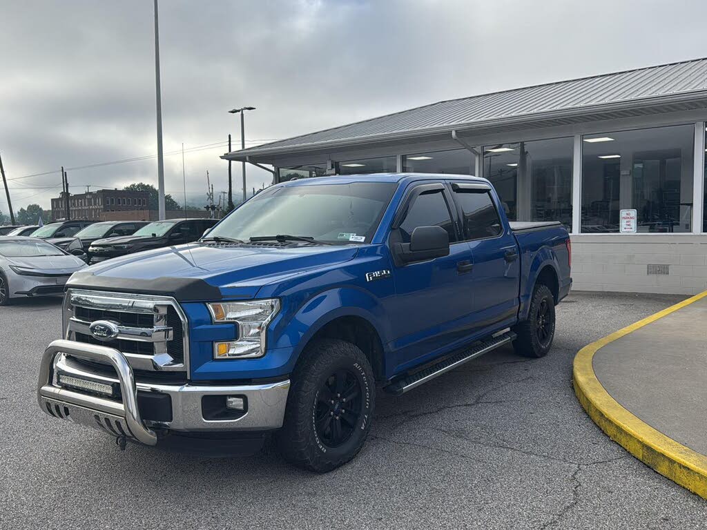 Blue Flame Metallic 2015 Ford F-150 Pickup Truck Four-Wheel Drive 6-Speed Automatic