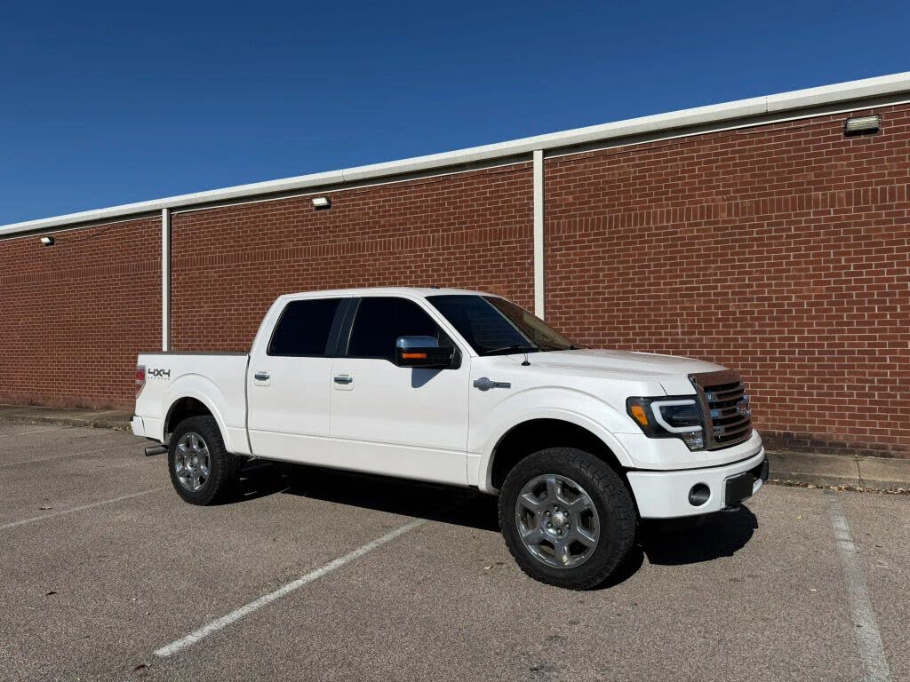 White 2013 Ford F-150 Pickup Truck Four-Wheel Drive 6-Speed Automatic