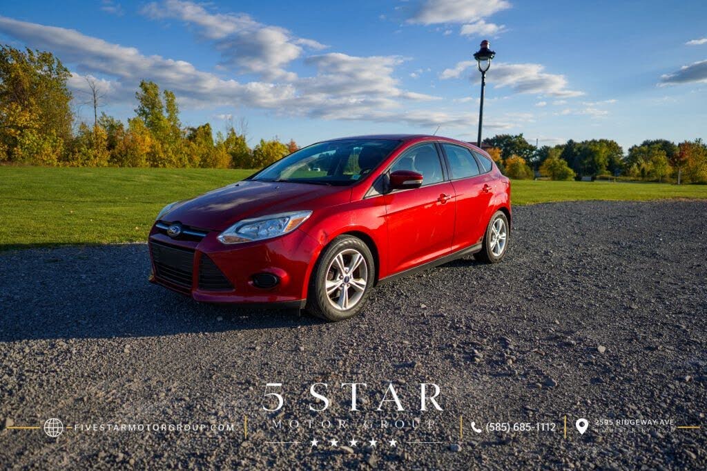 Red 2014 Ford Focus Hatchback Front-Wheel Drive 6-Speed Automatic