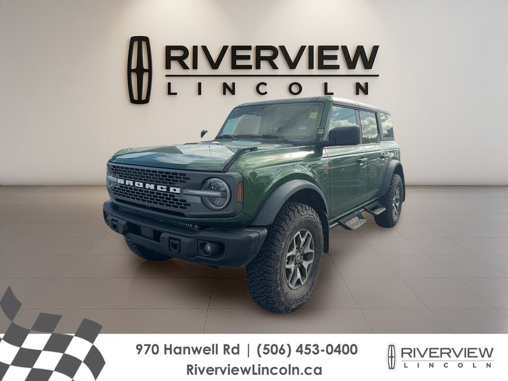 ERUPTION GRN 2022 Ford Bronco SUV / Crossover Four-Wheel Drive Manual