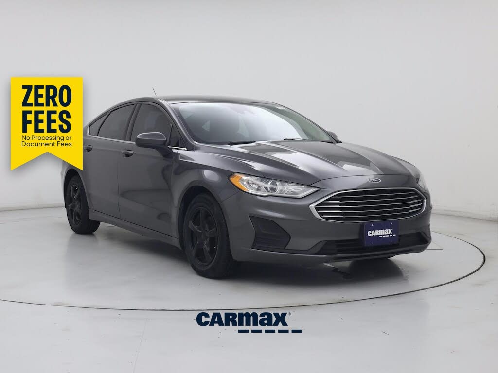 Gray 2019 Ford Fusion Sedan Front-Wheel Drive Automatic