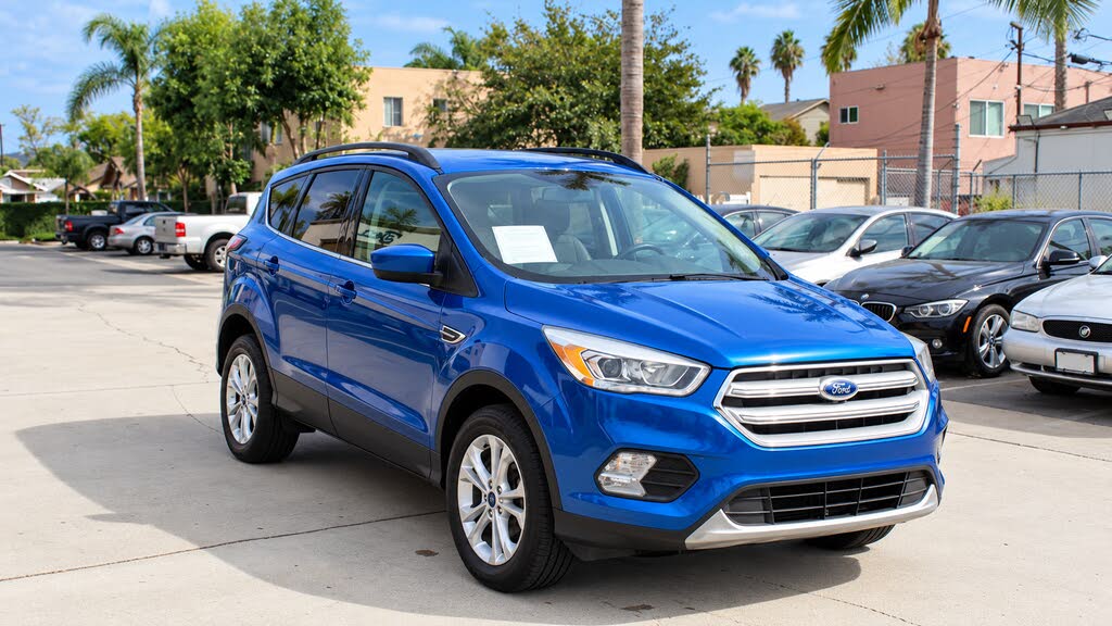 Blue 2018 Ford Escape SUV / Crossover Front-Wheel Drive Automatic