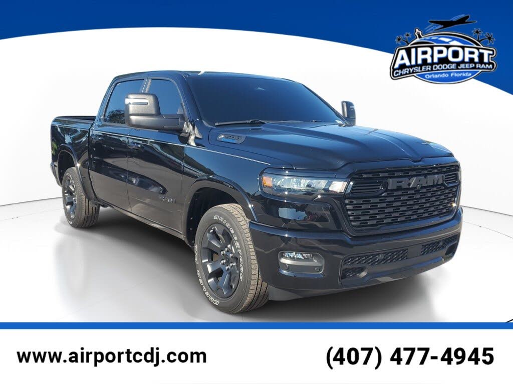 Diamond Black Crystal Pearlcoat 2025 RAM 1500 Pickup Truck Four-Wheel Drive 8-Speed Automatic