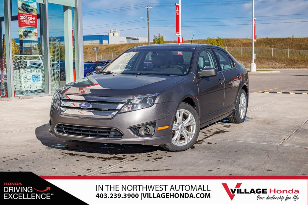 Gray 2012 Ford Fusion Sedan Front-Wheel Drive Manual