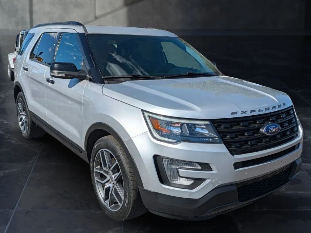 Silver 2017 Ford Explorer SUV / Crossover All-Wheel Drive 6-Speed Automatic