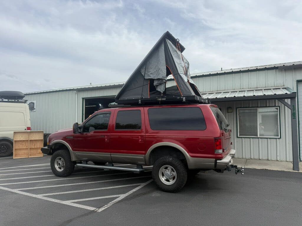 2004 Ford Excursion Eddie Bauer — photo 1 of 25