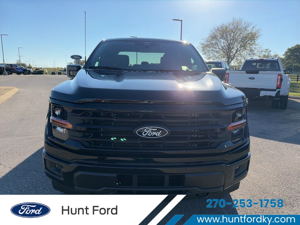 Agate Black Metallic 2026 Ford F-150 Pickup Truck Four-Wheel Drive Automatic
