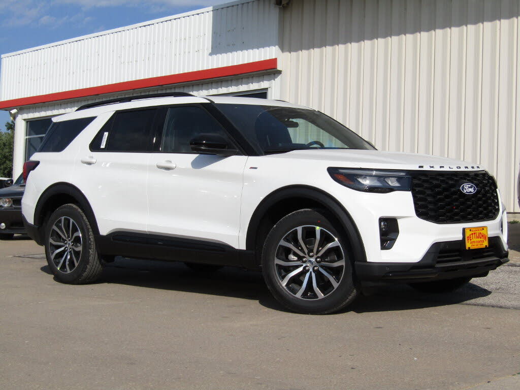 Star White Metallic Tri-Coat 2027 Ford Explorer SUV / Crossover All-Wheel Drive Automatic