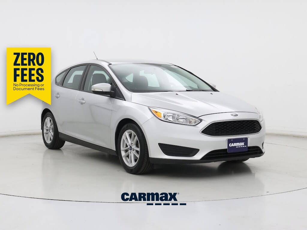 Silver 2017 Ford Focus Hatchback Front-Wheel Drive Automatic