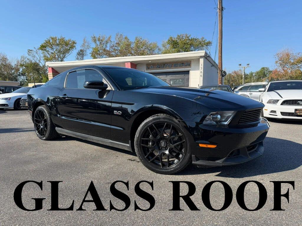 Black 2012 Ford Mustang Coupe Rear-Wheel Drive 6-Speed Manual
