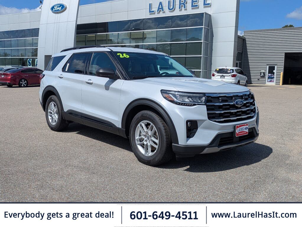 White Metallic 2026 Ford Explorer SUV / Crossover Rear-Wheel Drive Automatic