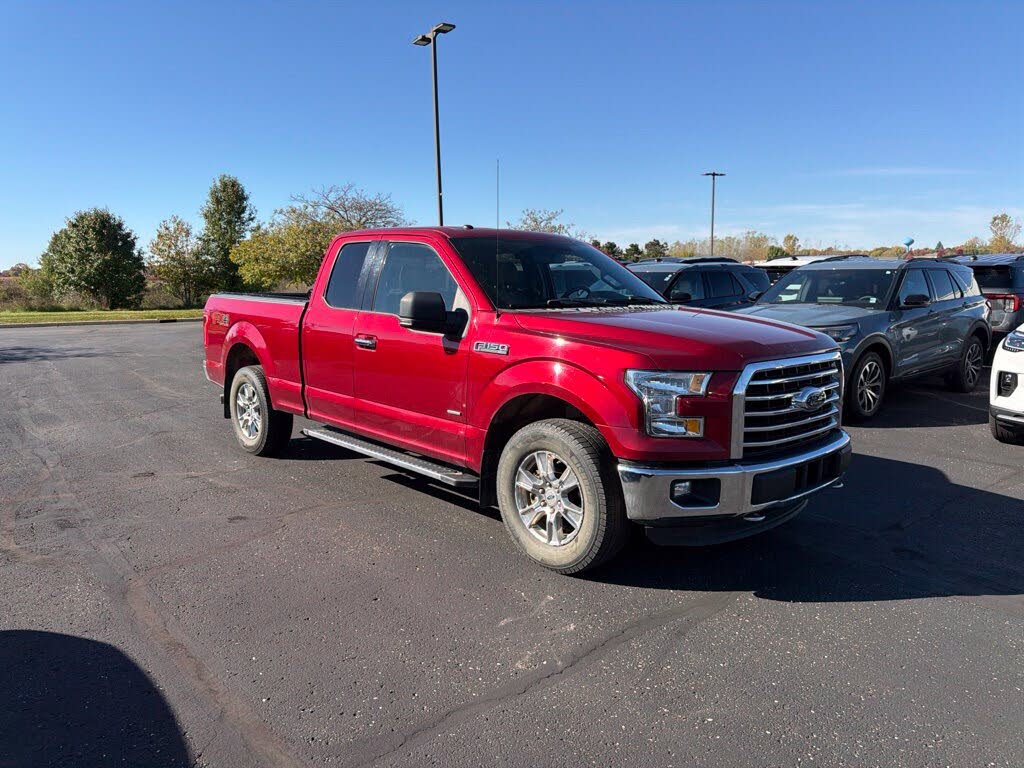 Ruby Red Metallic Tinted Clearcoat 2016 Ford F-150 Pickup Truck Four-Wheel Drive 6-Speed Automatic
