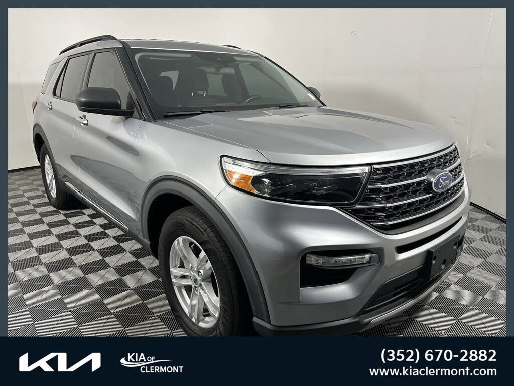Silver Metallic 2021 Ford Explorer SUV / Crossover All-Wheel Drive Automatic
