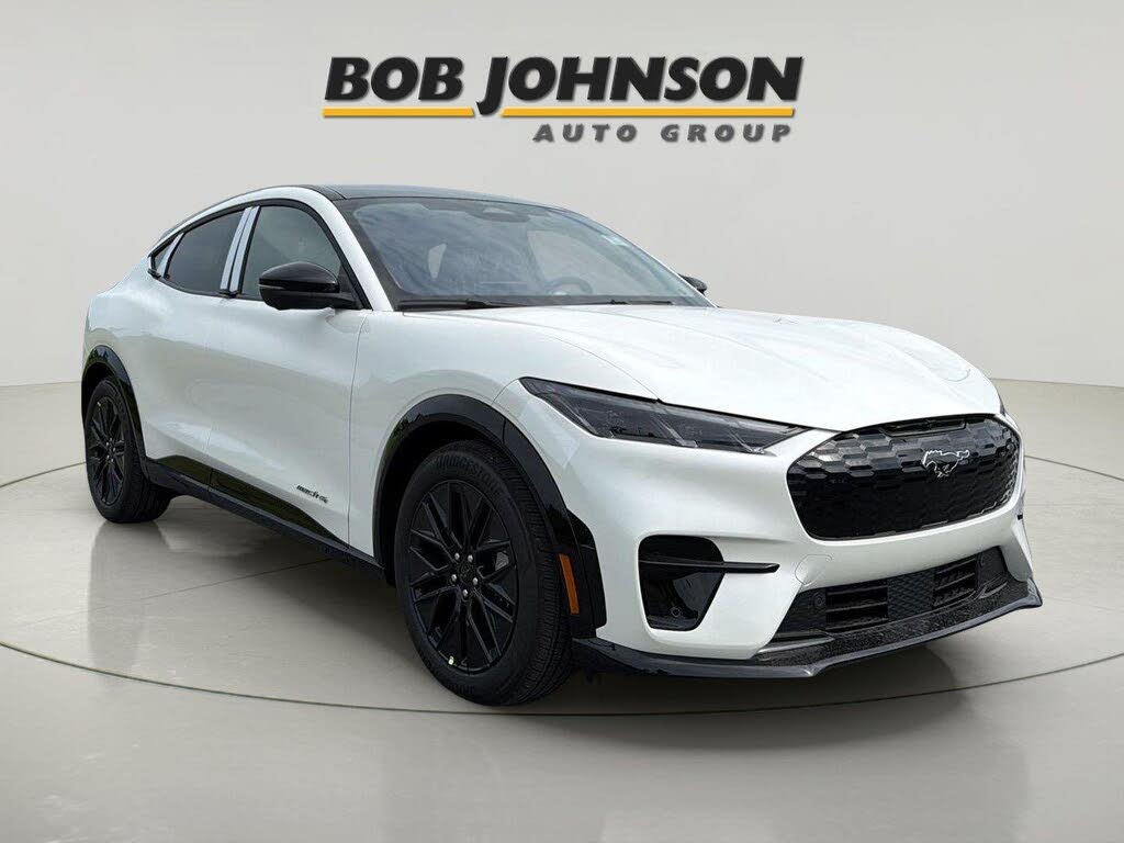 Star White Metallic Tri-Coat 2026 Ford Mustang Mach-E SUV / Crossover All-Wheel Drive 1-Speed Dual Clutch