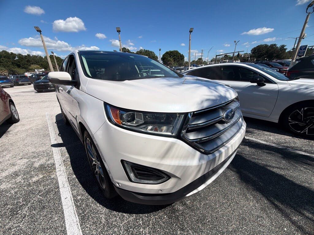 White Platinum Clearcoat Metallic 2017 Ford Edge SUV / Crossover All-Wheel Drive 6-Speed Automatic