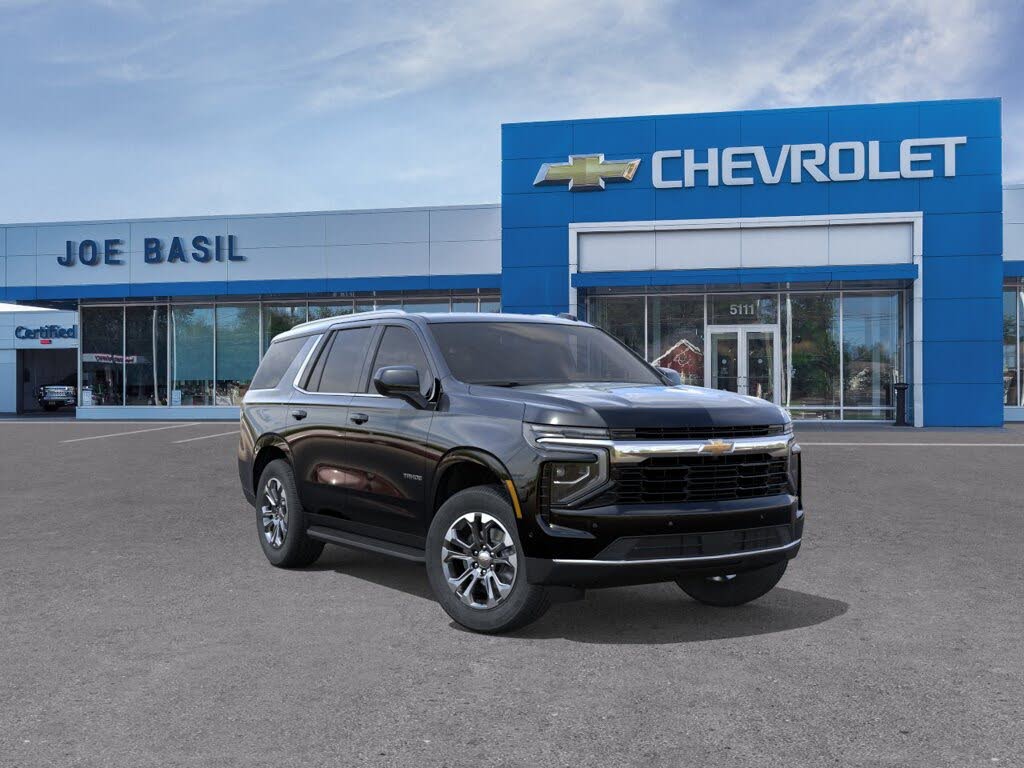 Black 2027 Chevrolet Tahoe SUV / Crossover Four-Wheel Drive 