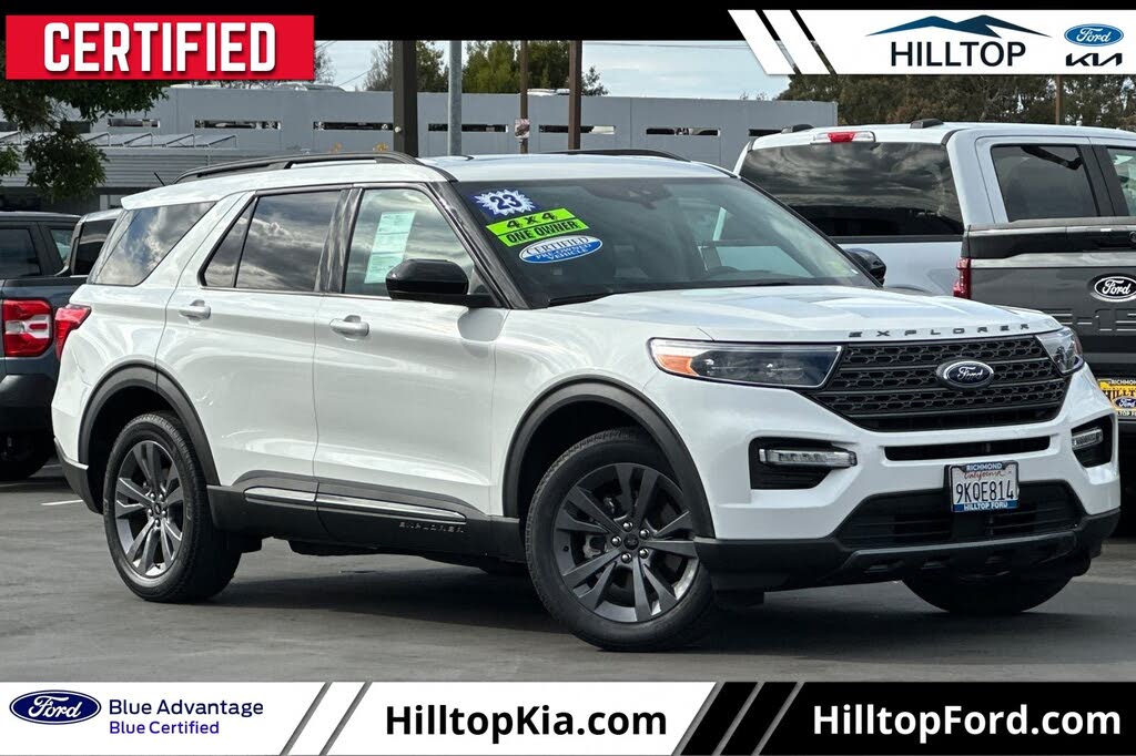 Star White Metallic Tri-Coat 2023 Ford Explorer SUV / Crossover All-Wheel Drive Automatic