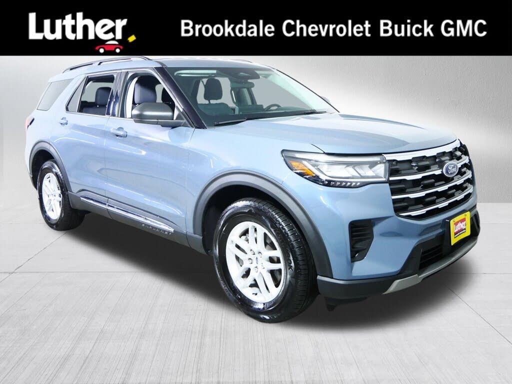  2025 Ford Explorer Active AWD   