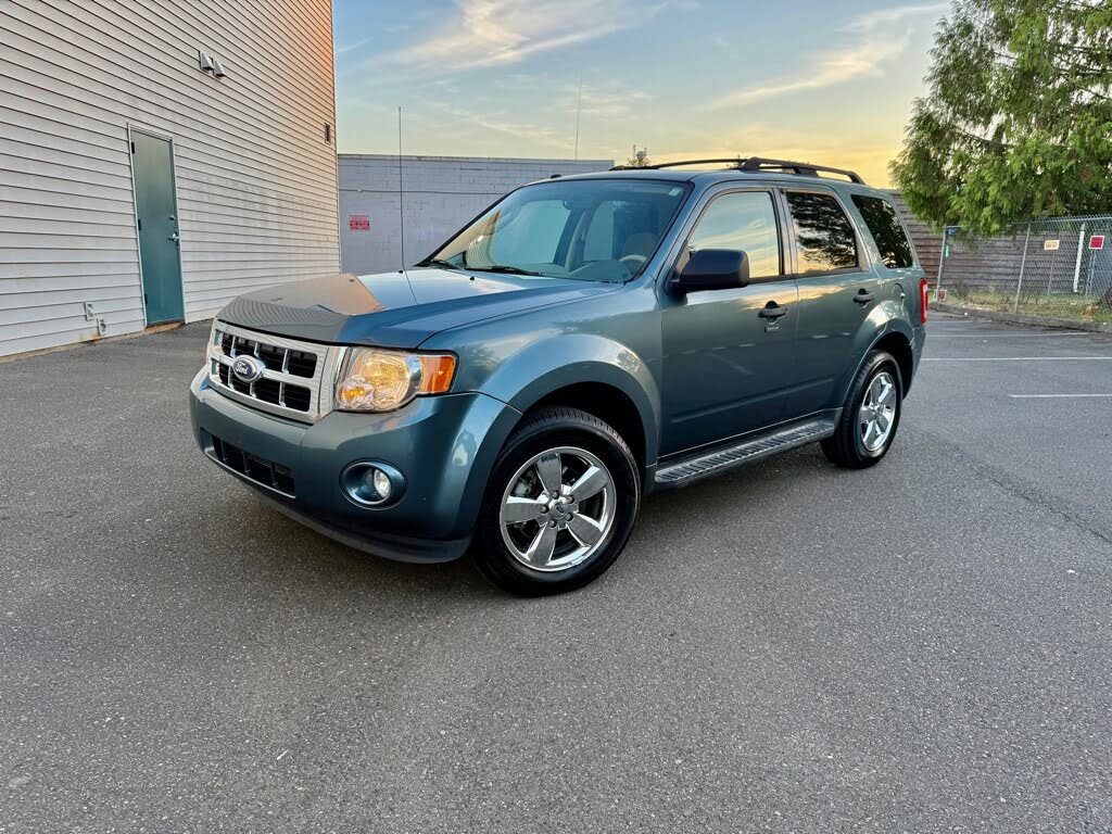 Blue 2011 Ford Escape SUV / Crossover Front-Wheel Drive Automatic