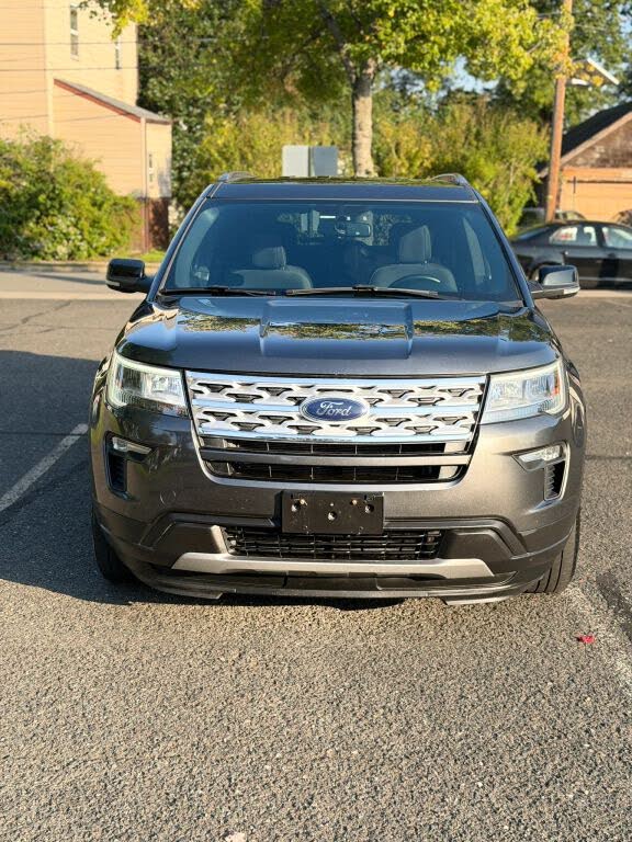 2018 Ford Explorer XLT AWD