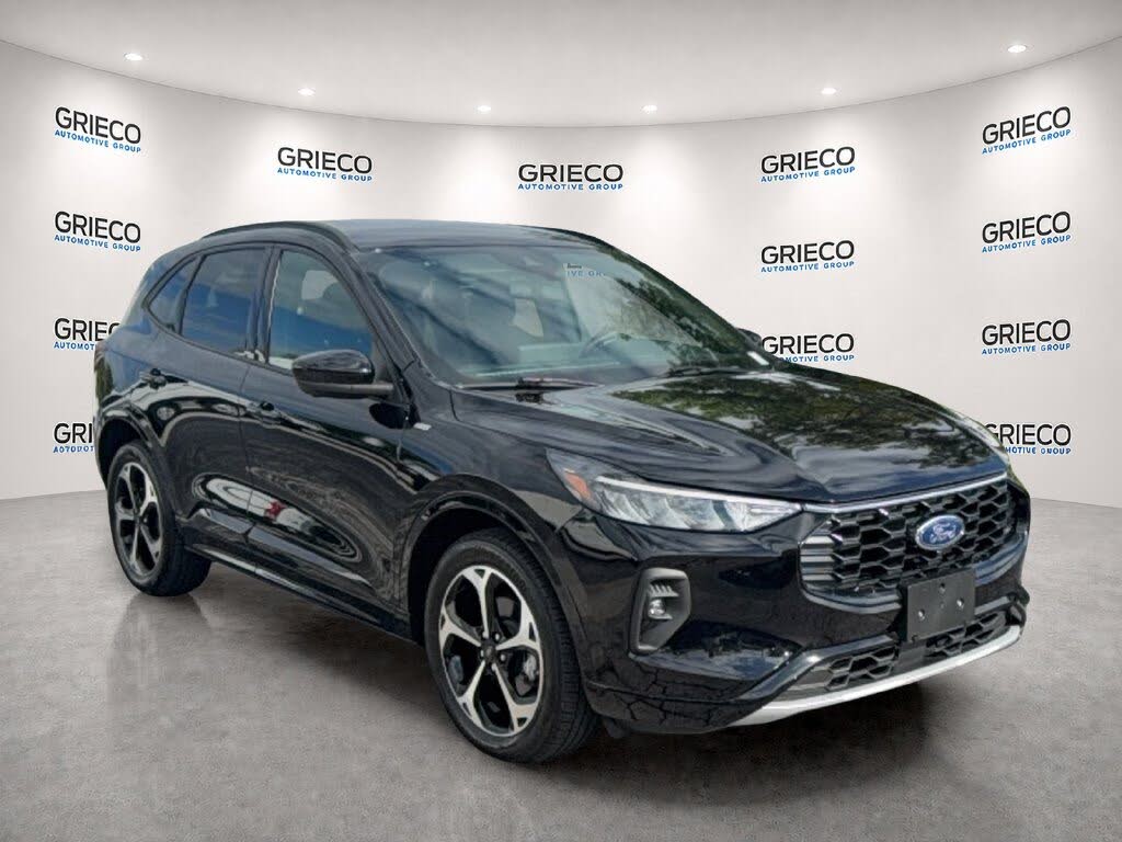 Agate Black Metallic 2023 Ford Escape SUV / Crossover All-Wheel Drive 8-Speed Automatic