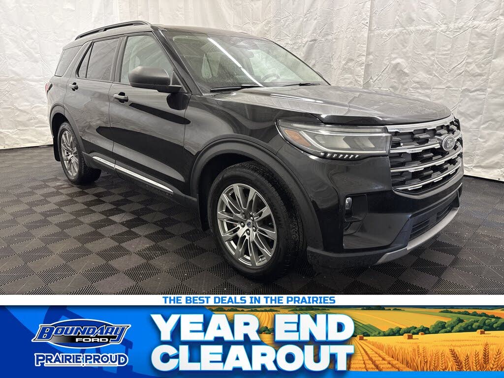 2025 Ford Explorer Active AWD