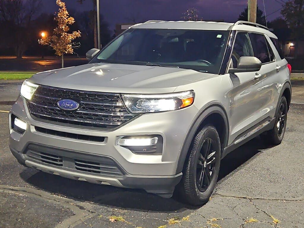 2020 Ford Explorer XLT AWD