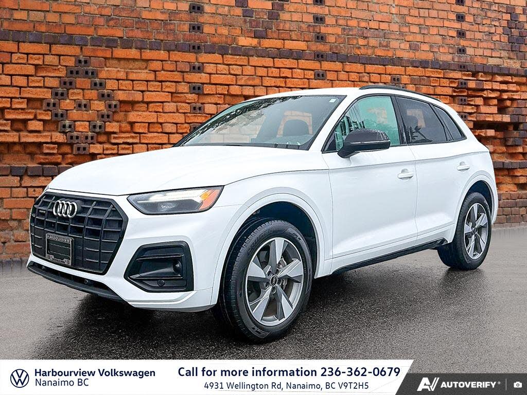  2024 Audi Q5 quattro Premium 40 TFSI   