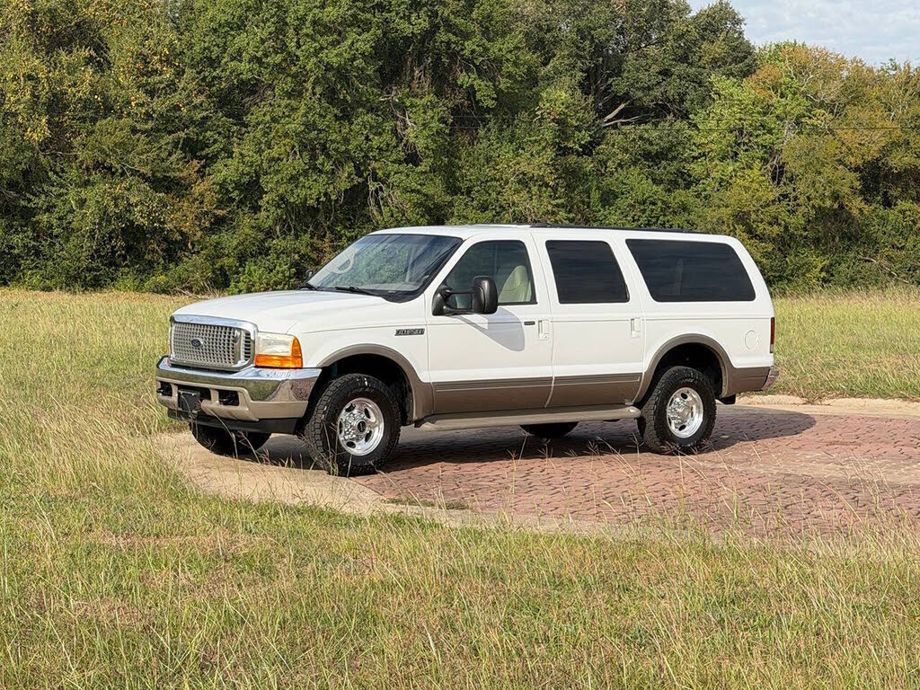 White 2000 Ford Excursion SUV / Crossover Four-Wheel Drive 4-Speed Automatic