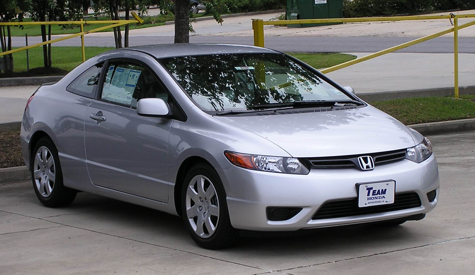 Авито б у хонда. Honda Civic 2007. Honda Civic 2007 хэтчбек. Civic 2007 1.8. Хонда Цивик 2007 года.