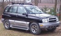 2001 Chevrolet Tracker Overview