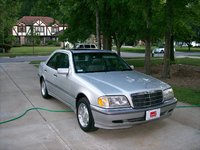 1998 Mercedes-Benz C-Class Overview 1998 Mercedes-Benz C-Class Overview