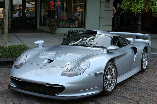 [Imagen: 2004_porsche_carrera_gt-pic-4507-1600x1200.jpeg]