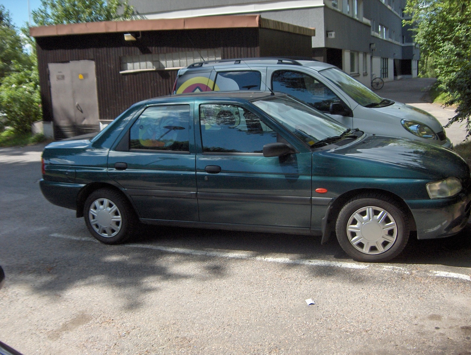 1997 Ford escort sedan review