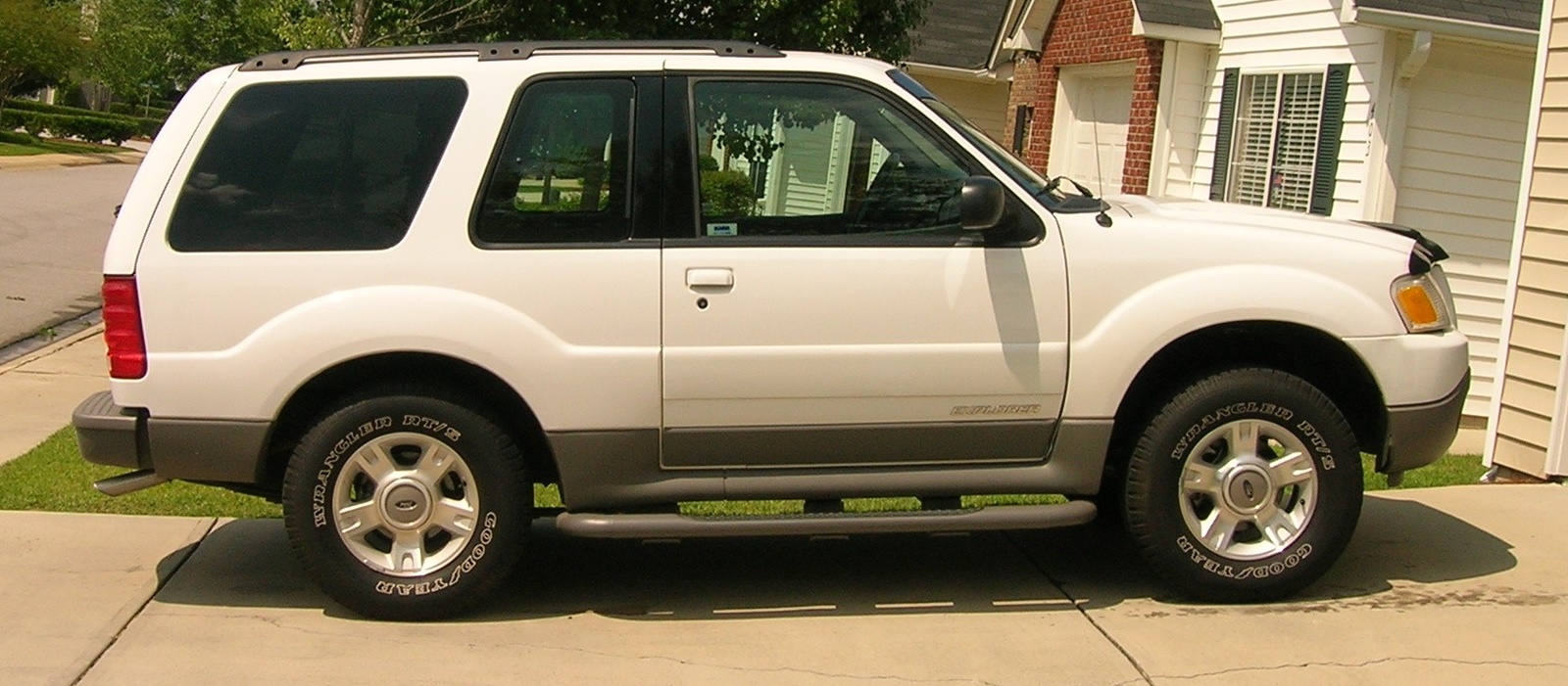 2002 Ford explorer recall notices