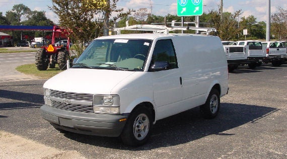 2003 chevy astro van