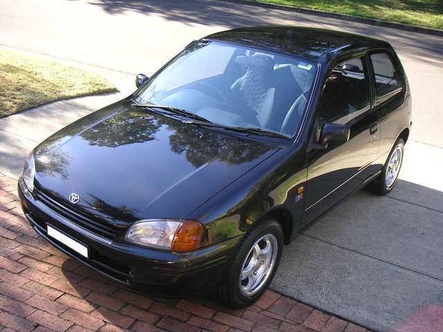 Toyota starlet 98