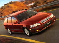 2003 Volvo V40 Picture Gallery