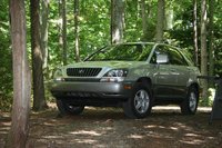 1999 Lexus RX Overview