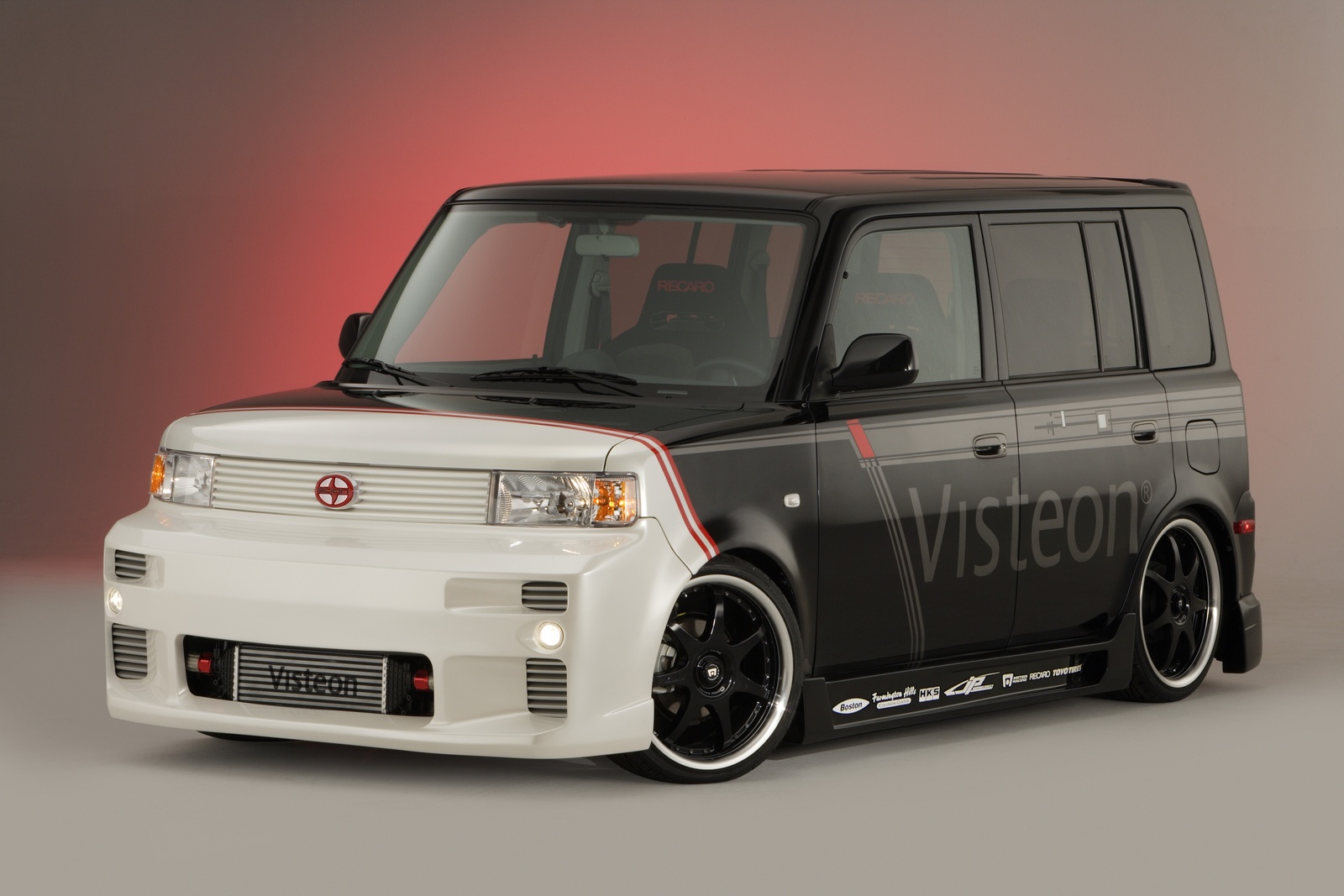 Тойота Scion XB 2005