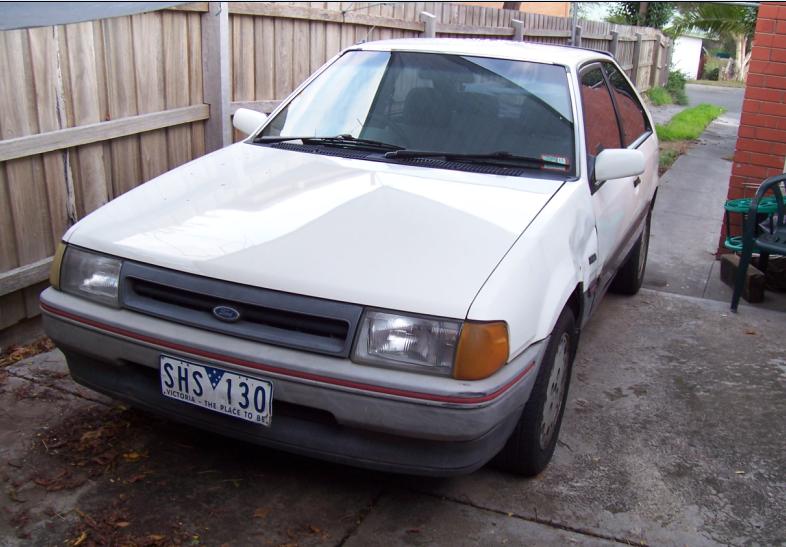 Ford laser 1984 review #5