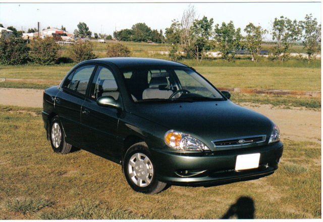 2002 Kia Rio Test Drive Review - CarGurus